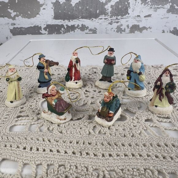 Set Of 8 Vtg Mini Ornaments‎ Victorian Christmas Hand Painted Santa Kids Sled’n - Picture 2 of 13